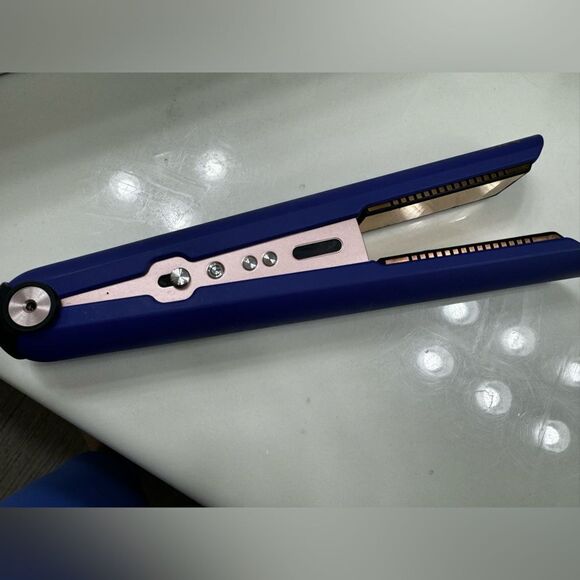 NEW with box Dyson Corrale cordless straightener - Picture 1 of 7